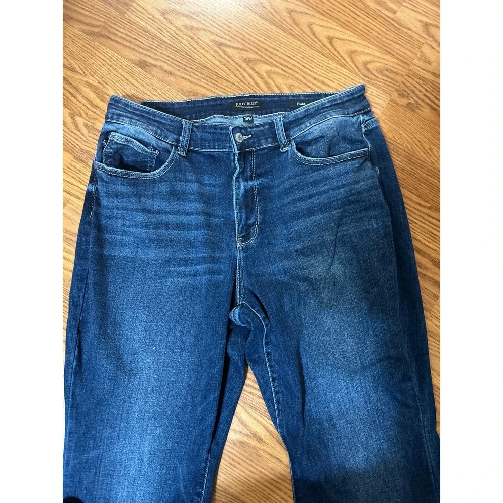 Judy Blue Flare Jeans Womens 18W Dark Wash Stretch Denim JB82637DK-CO-PL - Picture 3 of 6